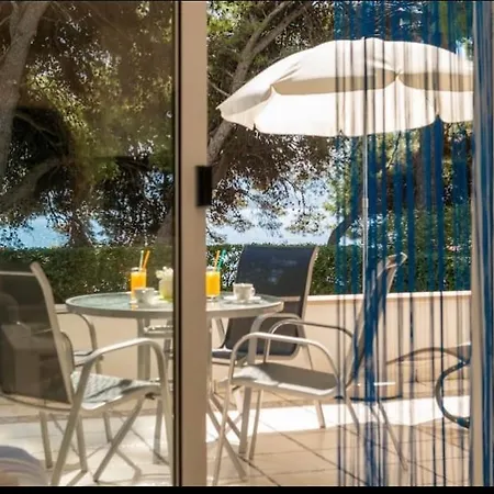 Promenade Zlatni Rat Apartman *